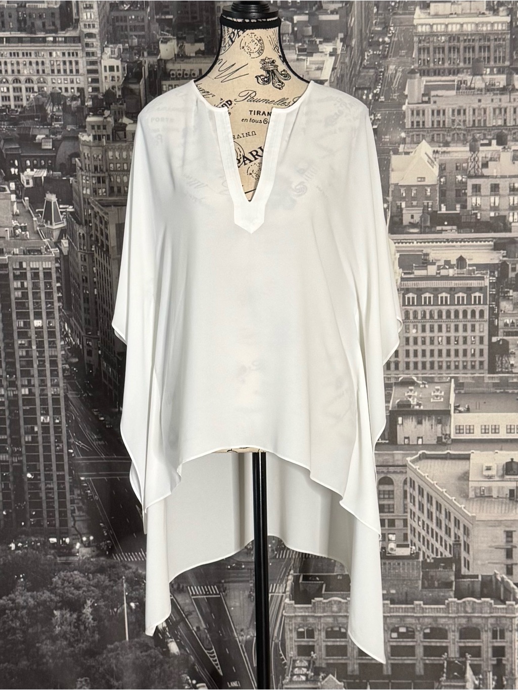 Bcbgmaxazria “Dove” Top In White